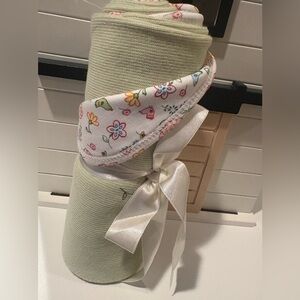 Kissy Kissy Green Reversible Baby Blanket